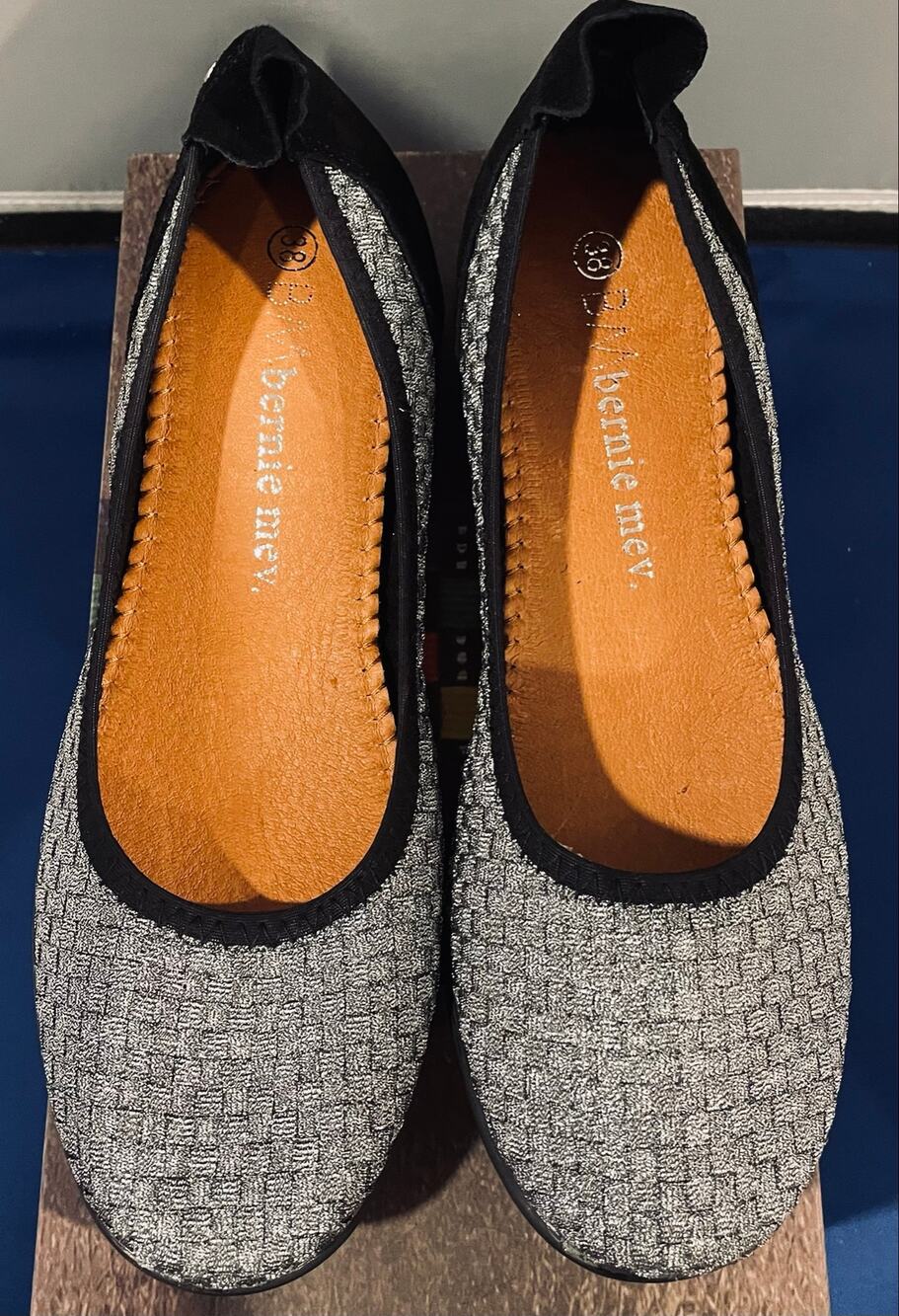 Bernie Mev Hazel Size 38 US 7 Memory Foam Comfort color: Pewter&Black